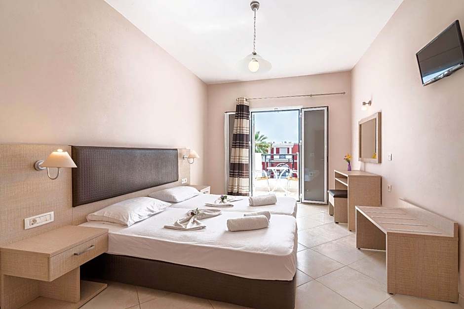 yakinthos hotel