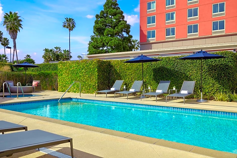 Courtyard Culver City Los Angeles
