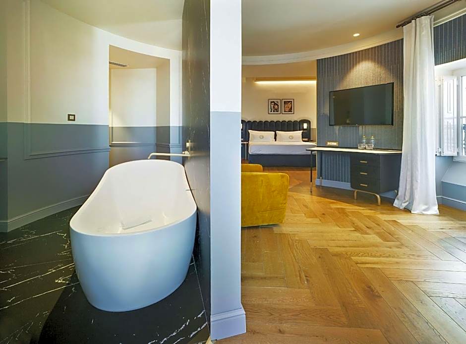 Casa Alberola Alicante, Curio Collection by Hilton