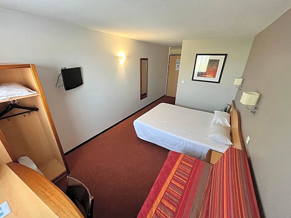 Brit Hotel Confort Montauban