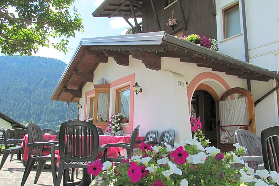 Hotel Garnì Miramonti