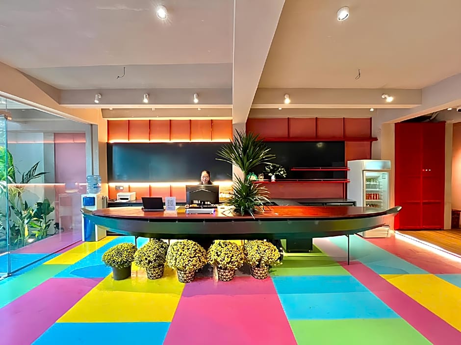 Joi Boutique Bãi Trước