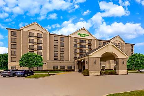 Wyndham Garden Kansas City Airport