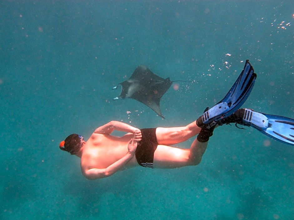 Adaaran Select Meedhupparu