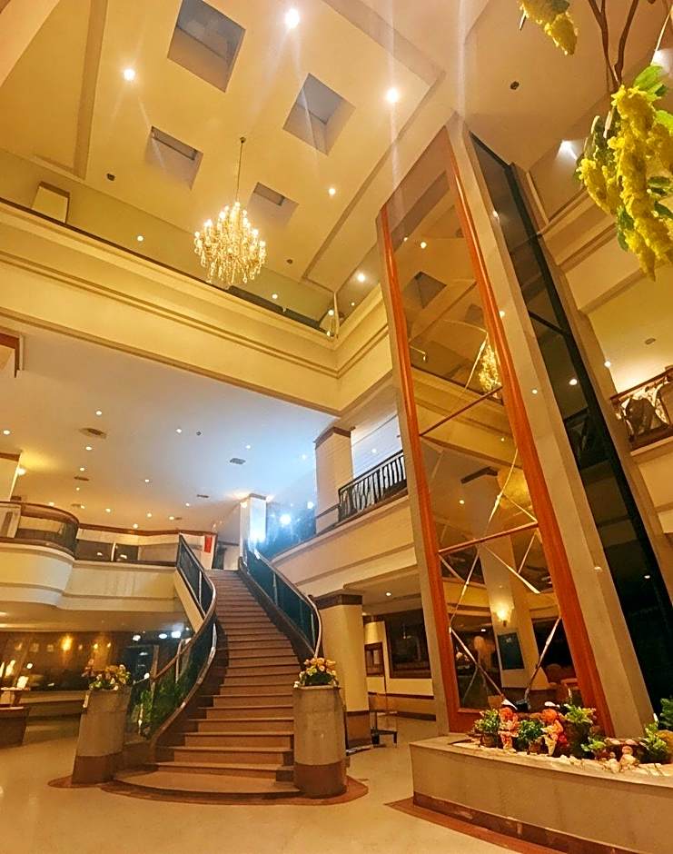 Charoen Thani Khon Kaen Hotel