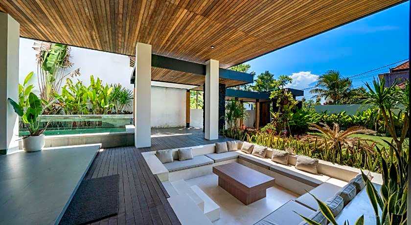 Ratan Hotel Uluwatu