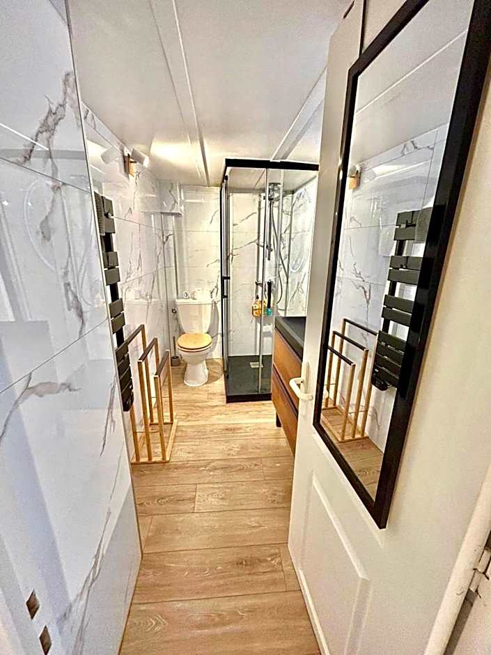 Duplex cosy - hyper centre - Proche mer et Promenade