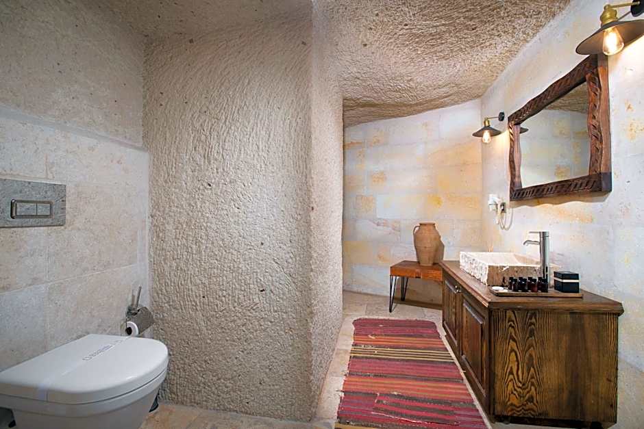 Cappa Via Cave Hotel