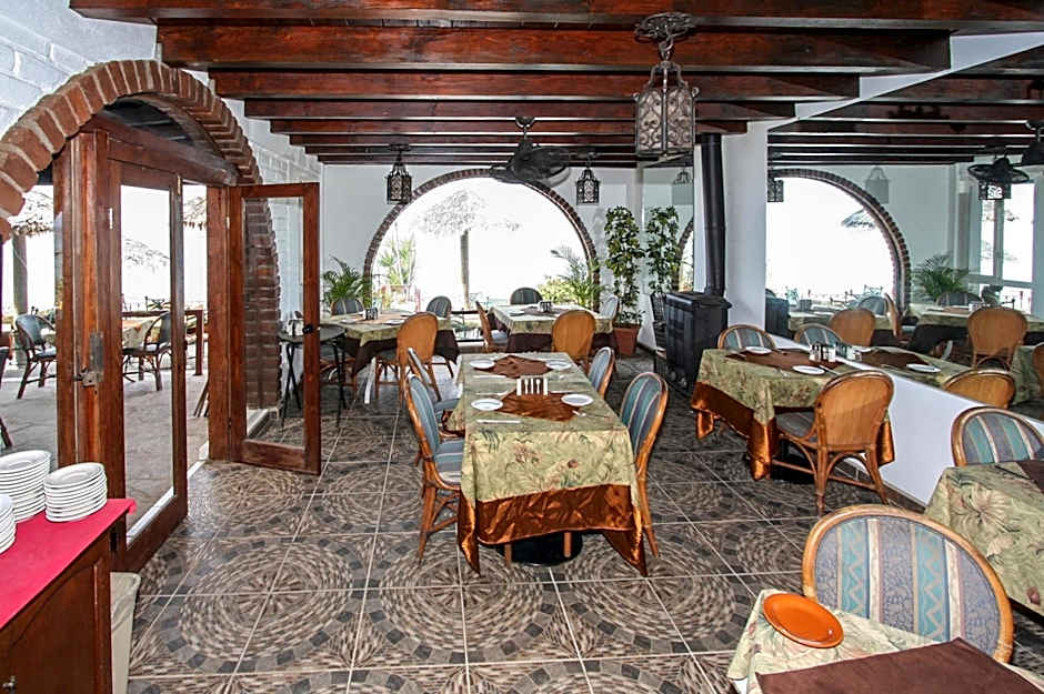 Poco Cielo Hotel
