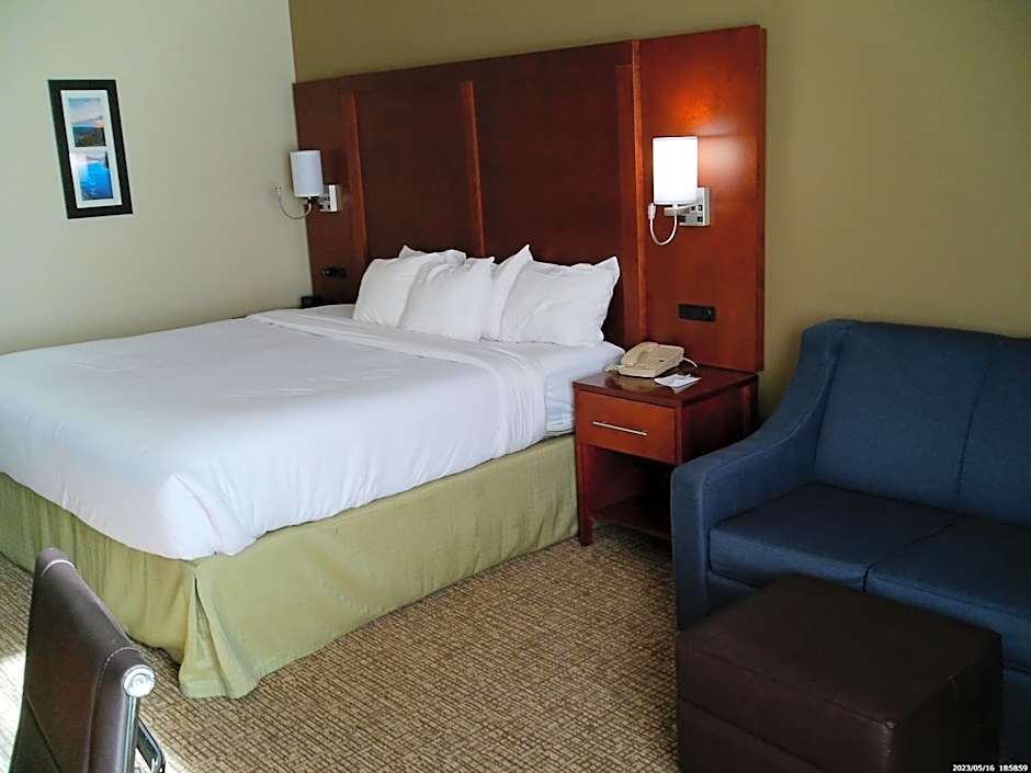 Wingate by Wyndham Buckhannon