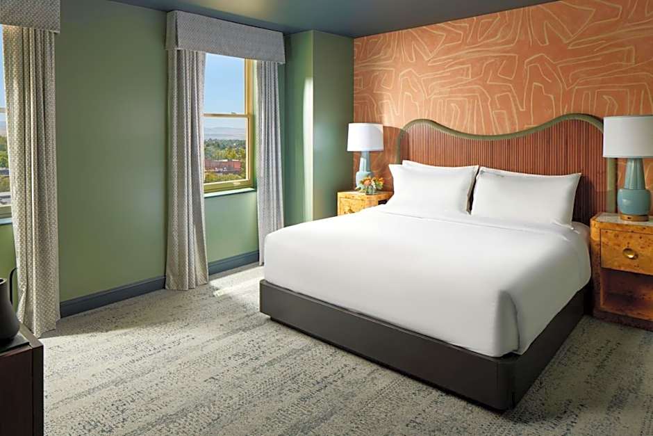 Marcus Whitman Hotel And Conference Center