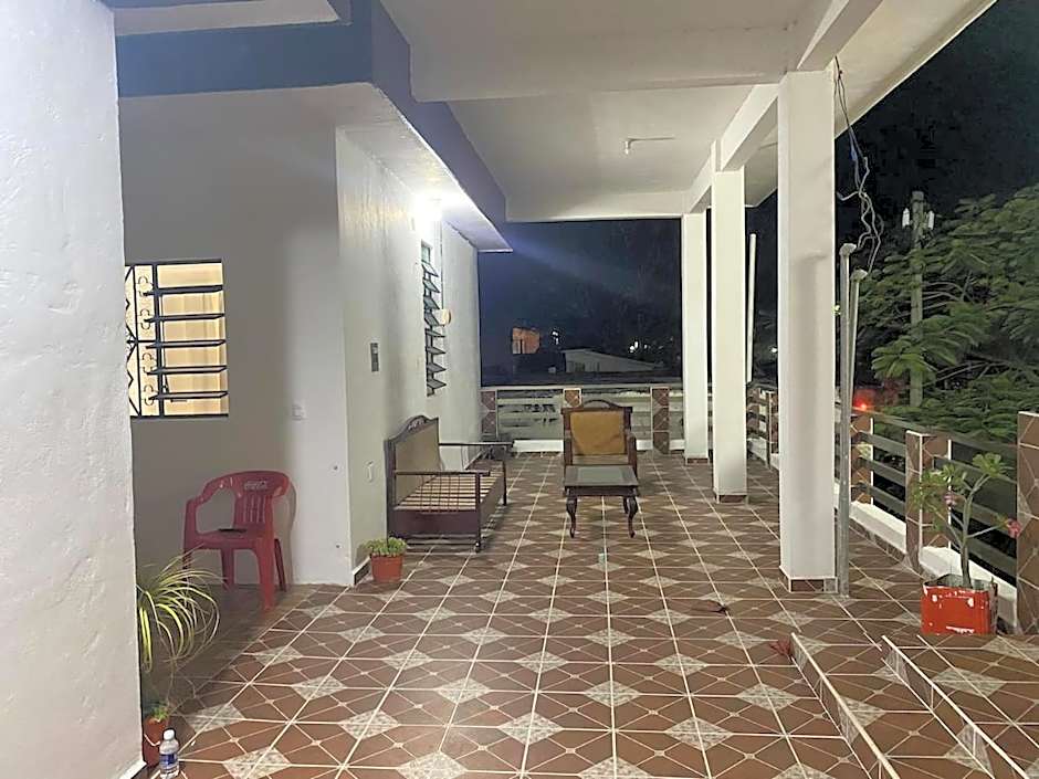 Hotel villa carmita