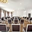 Days Inn & Conference Centre by Wyndham Montreal Airport