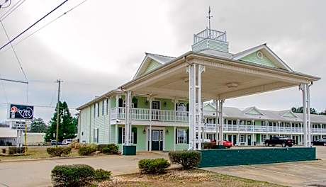 Key West Inn - Childersburg