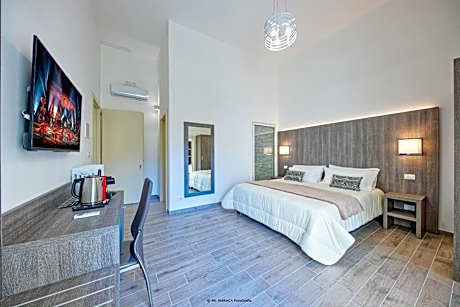 Triple Room with Garden View
