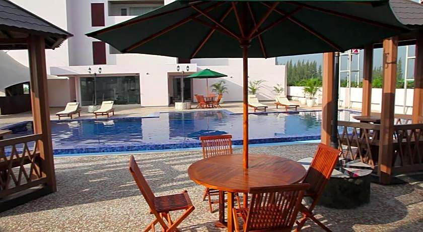 Sakura Park Hotel And Residence