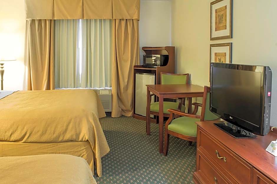 Quality Inn & Suites Sioux City Southeast