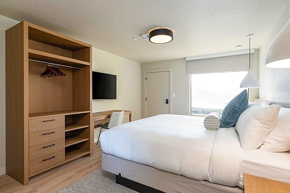 Adobe Sands Motel