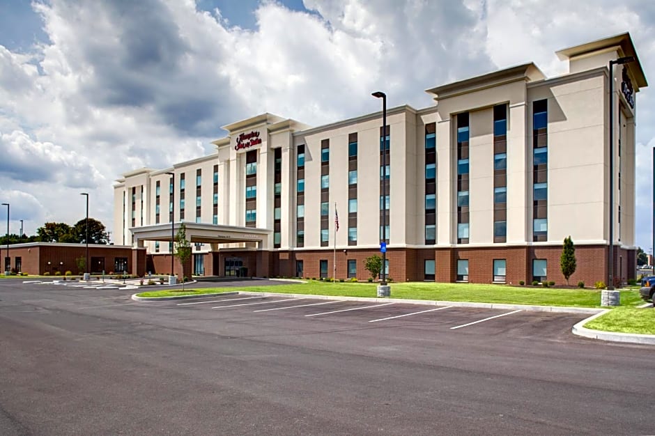 Hampton Inn & Suites Syracuse North Airport Area