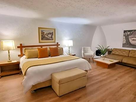 Executive Suite with Jacuzzi