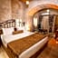 Caldera Cave Hotel