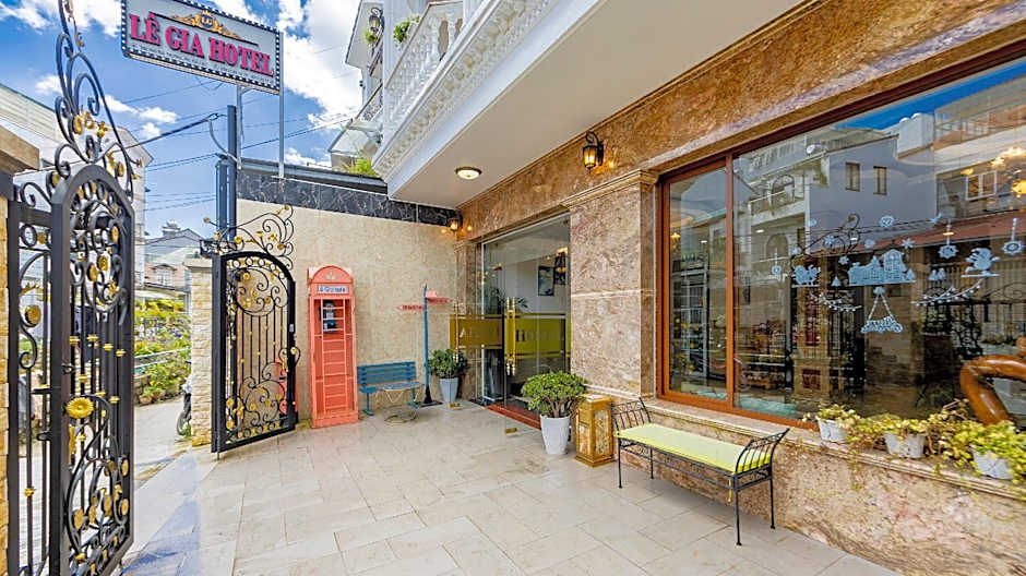 Lê Gia HBT Hotel