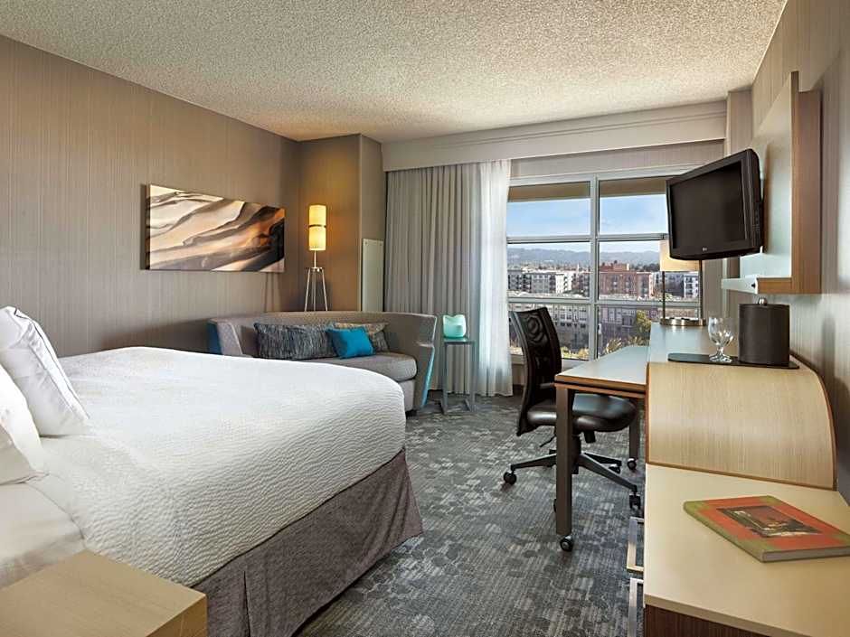 Sonesta Emeryville - San Francisco Bay Bridge