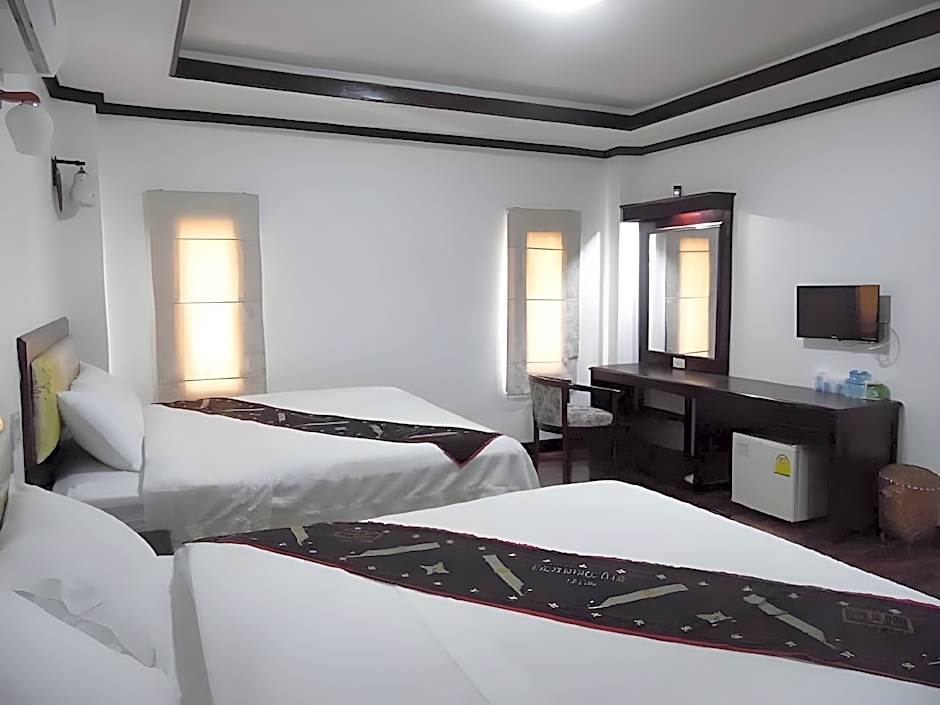 Anoulack Khen Lao Hotel