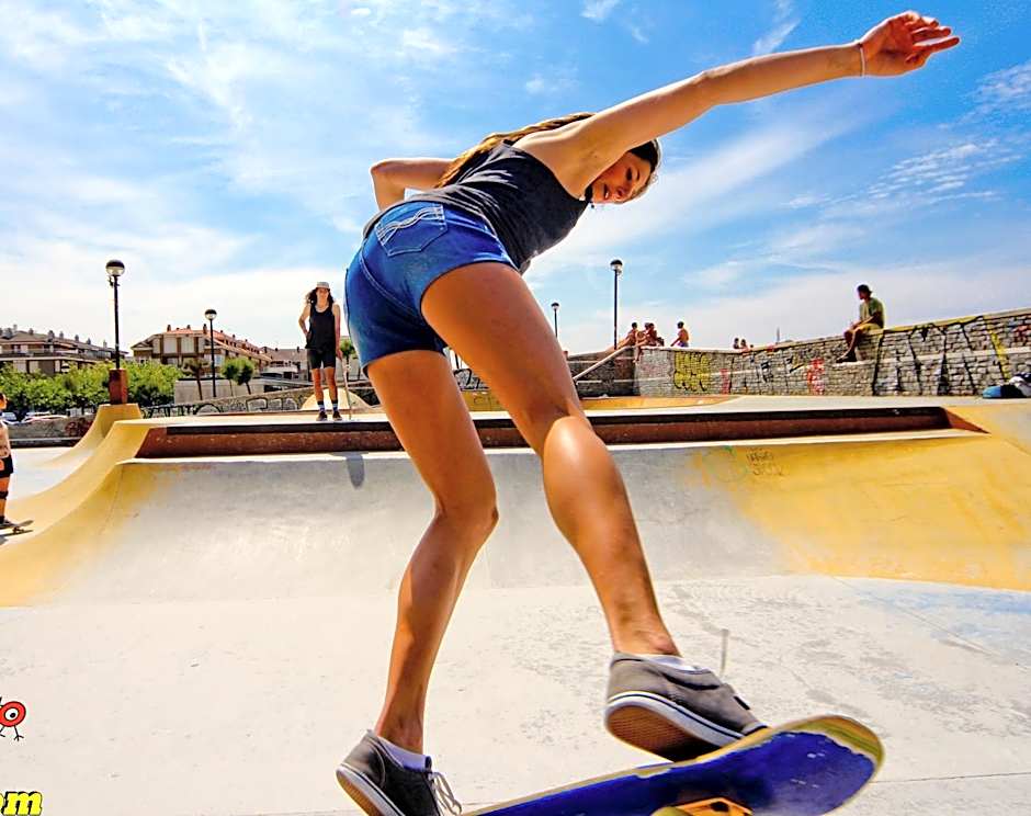 SURFtoLIVE House