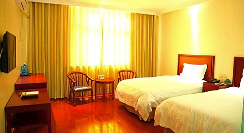 GreenTree Inn Heze Development Zone Guangzhou Road Yuehua Express Hotel