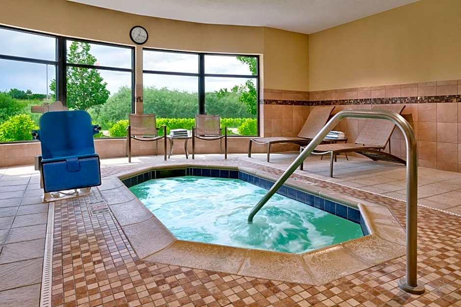 Holiday Inn Express Hotel & Suites Butte By IHG