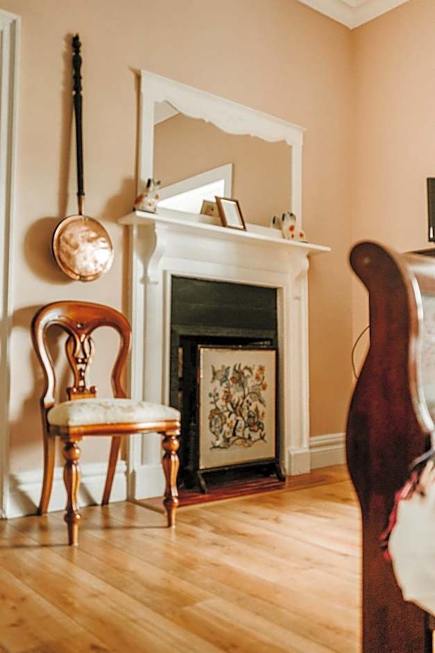 Abbeyview House B&B and Glamping