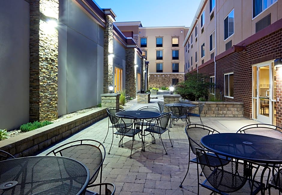 Holiday Inn Express Hotel And Suites Aberdeen By IHG