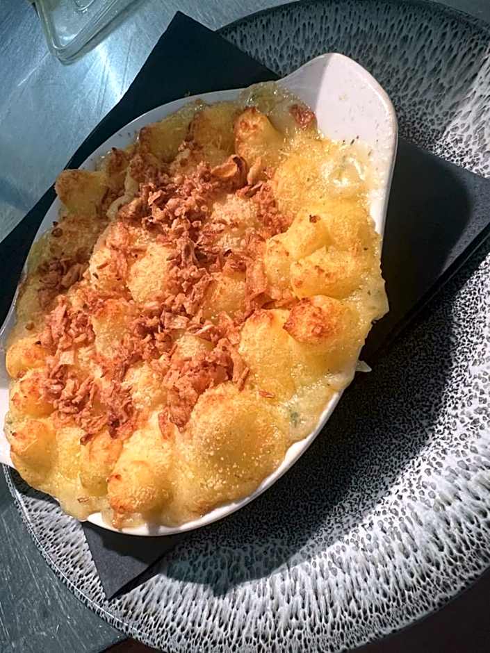 The Avenue Hotel Ltd