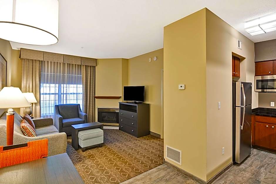 Homewood Suites By Hilton Kansas City/Overland Park