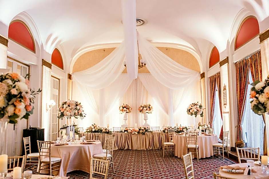 Delta Hotels by Marriott Bessborough