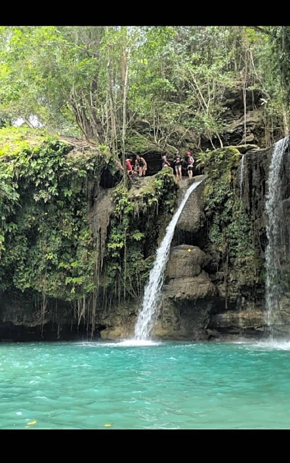Hotel Sisters Inn Moalboal - Cebu Philippines