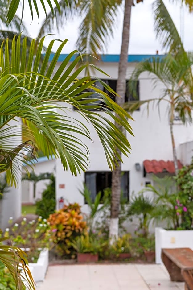 Hotel Las Arenas Puerto Morelos