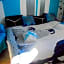blue room, kitchenette