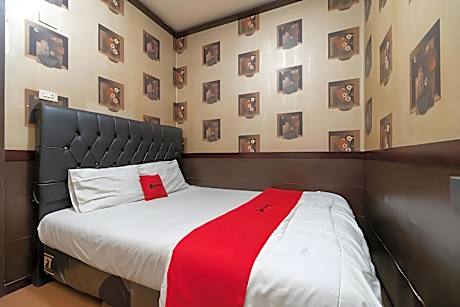 RedDoorz @ Jalan Gajah Mada Lampung