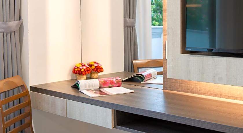 Seven Seas Hotel and Apartment