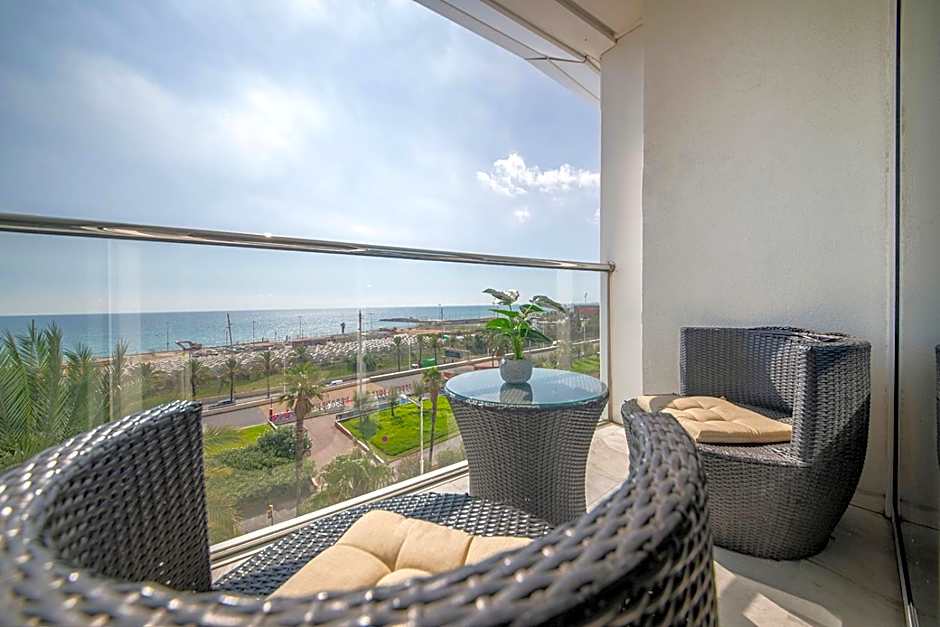 You Stylish Beach Apartments