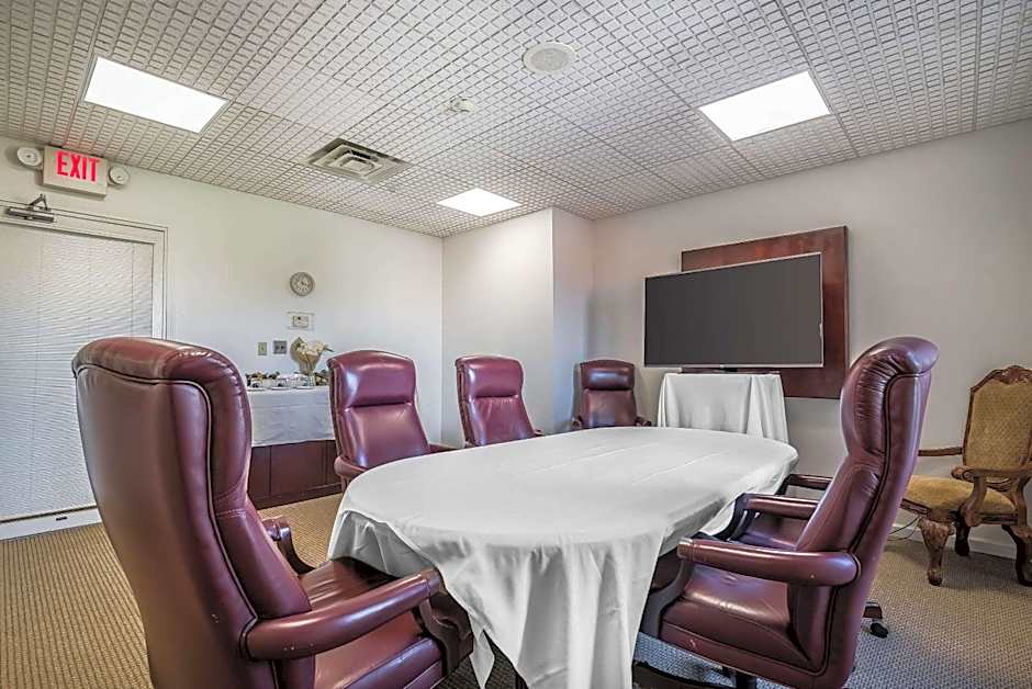 Quality Inn & Suites Albany Airport