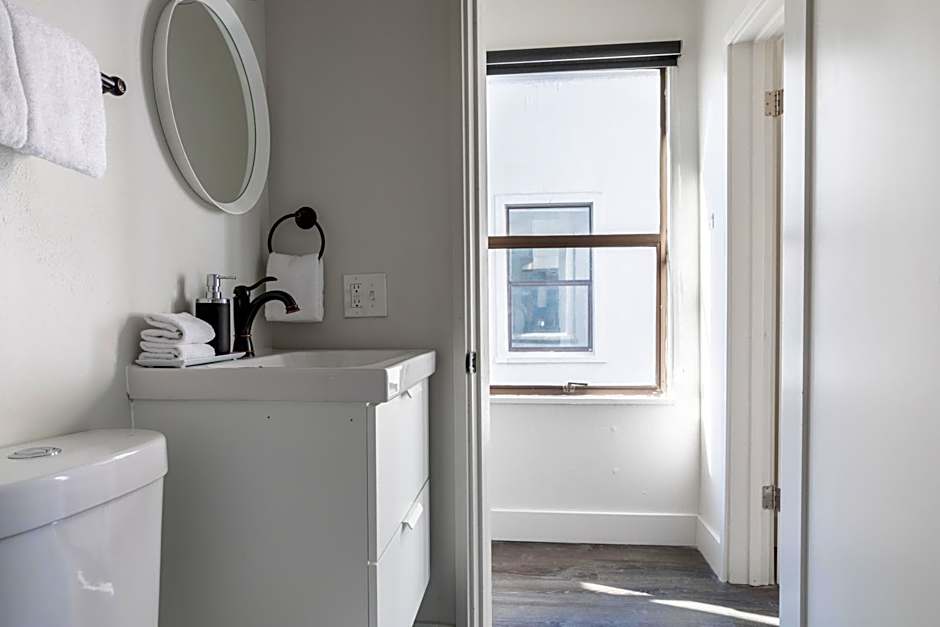 Reside Seattle Downtown, a Wyndham Residence