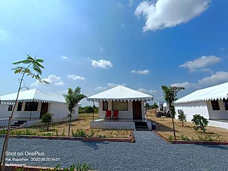 Jawai Empire Resort