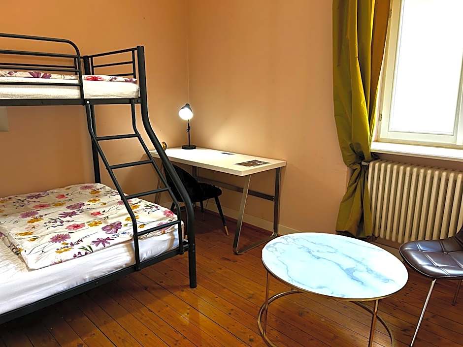 Zimmer 1 Innenstadt Hostel - Denkmalschutz
