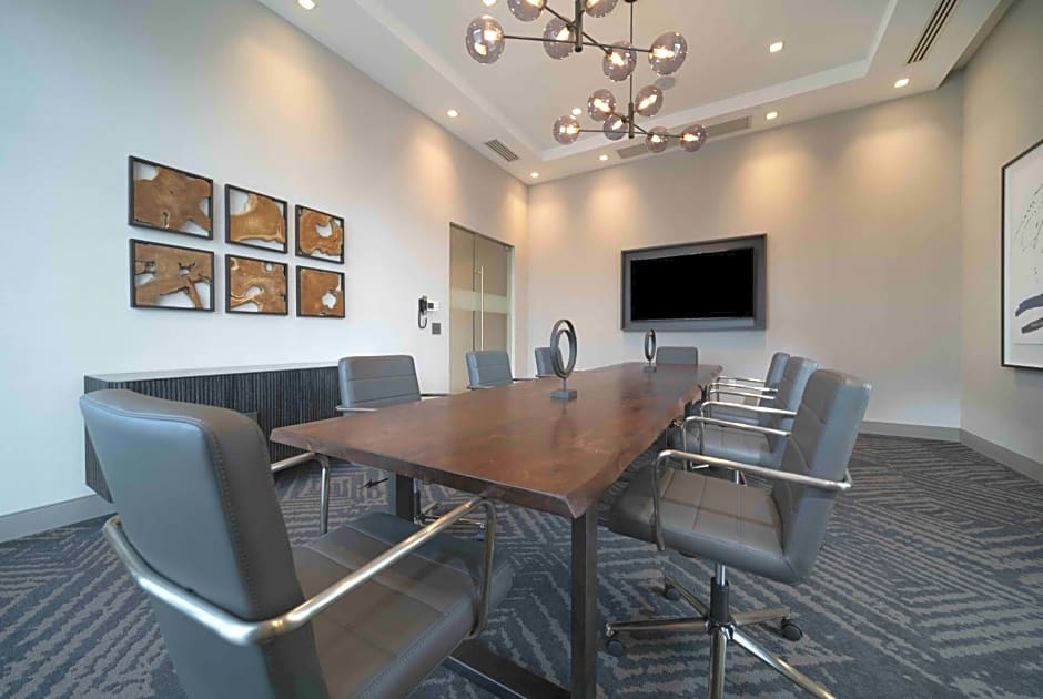 Staybridge Suites Boston Logan Airport - Revere By IHG