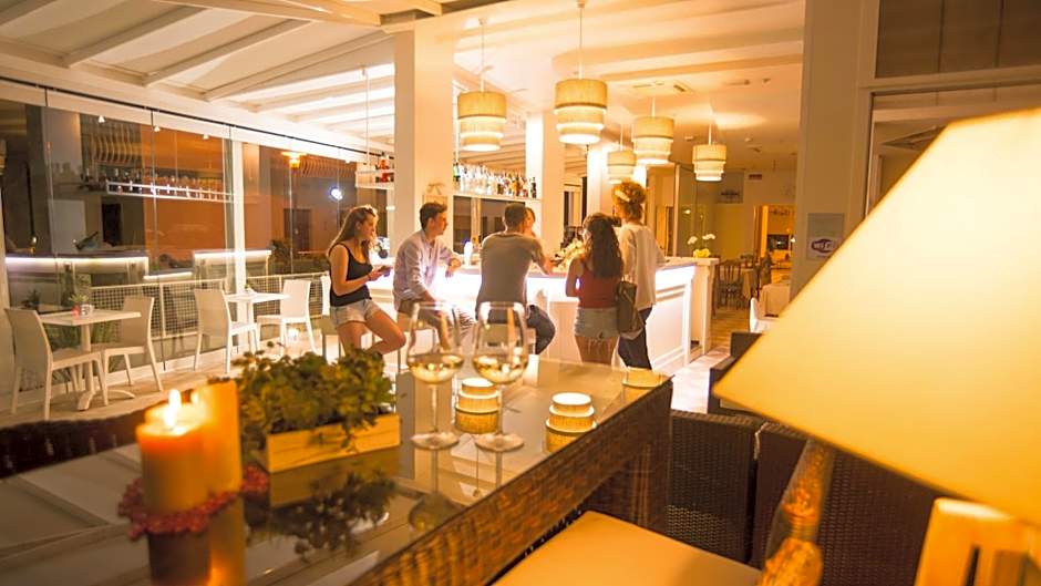 Hotel Nizza Frontemare Superior 3 Stelle