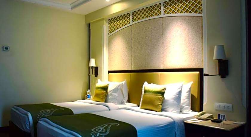 La Place Sarovar Portico Lucknow