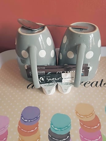 Quadruple Room with Shared Bathroom